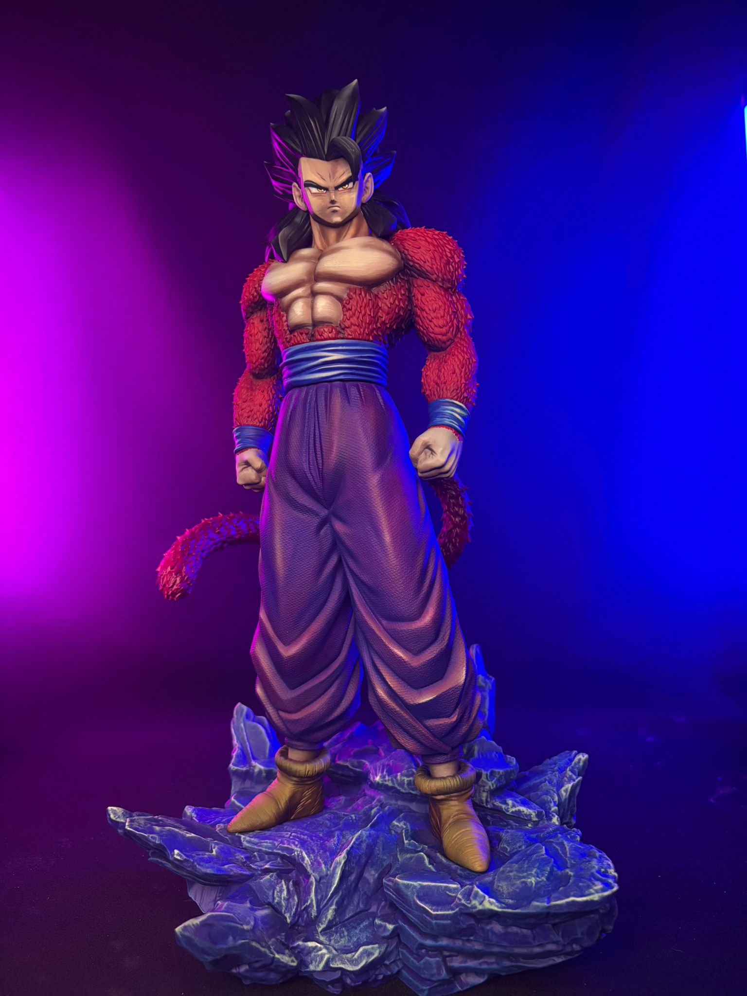 Goku SSJ4